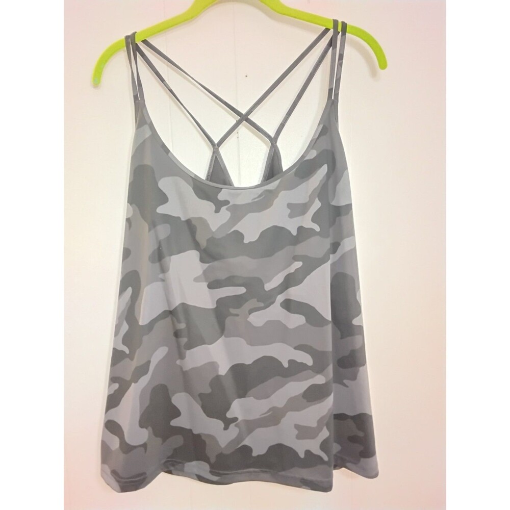 Old Navy Active Camo Razar back top